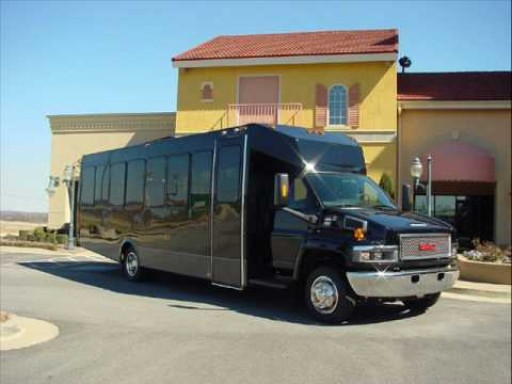 Get your CT Airport Transportation for an amazing steal! Check out our different accommodating airport service vehicles