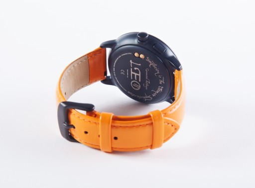 Connected Smart Analogue Watch Launched on Kickstarter, LEO