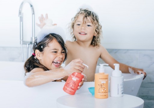 One Bubbly Concoction: Dabble & Dollop Launches Its Children's 3-in-1 Bubbles, Body Wash and Shampoo Starter Kit