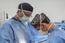 OrthoAtlanta Surgeons Perform Knee Replacement Surgery