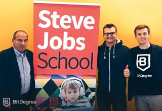 Steve JobsSchool founder Maurice de Hond (left) with BitDegree co-founders Andrius Putna (center) and Danielius Stasiulis (right)