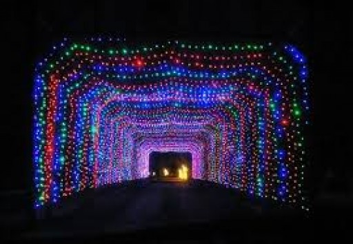 Governor Cuomo Announces The Return Of The "Holiday Lights Spectacular"