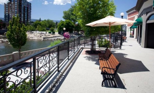 April 21, Reno Wine Walk Supports the Washoe County Library