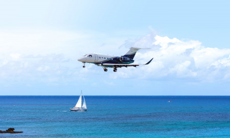 Embraer Praetor P500 C-GBAS, Beach Arrival Sint Maarten (TNCM)