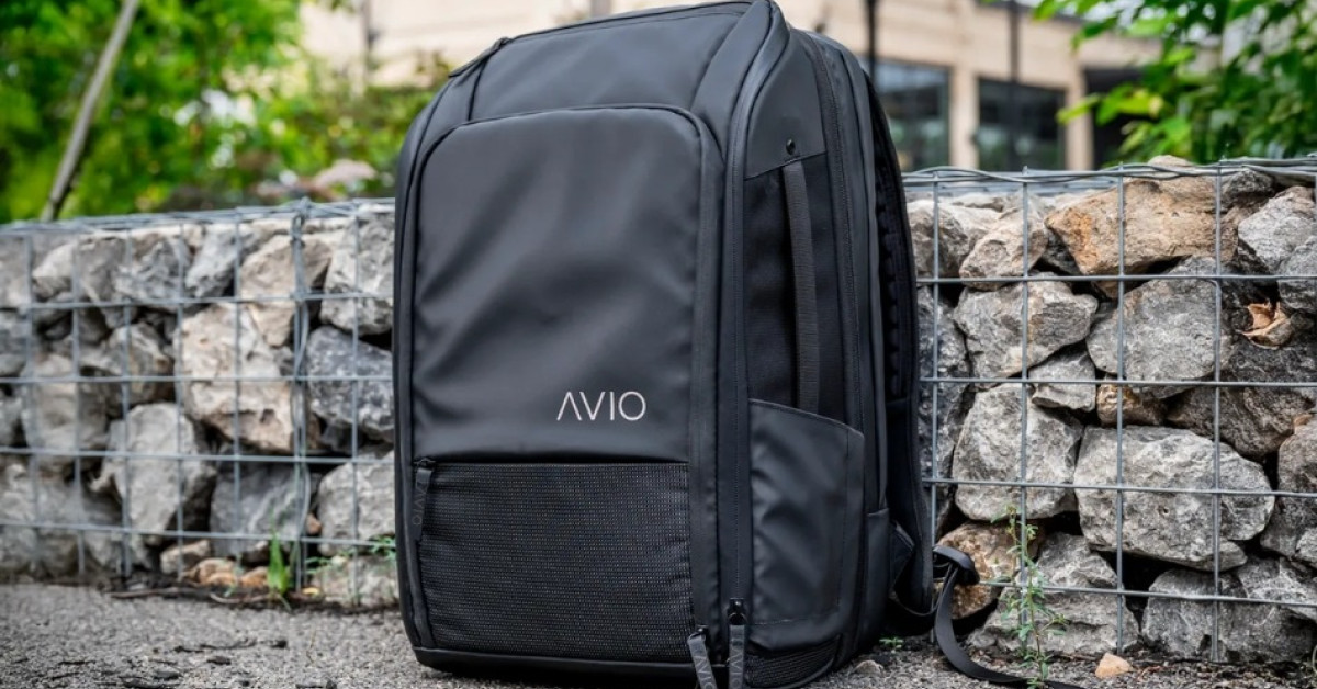 Avio Apex Travel Backpack Review 2026: Vacuum Compression Tested