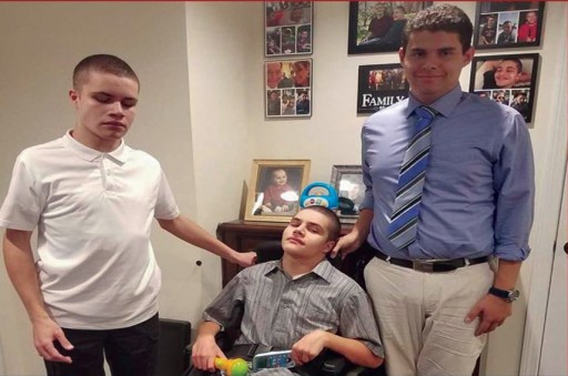 Challenged-Teens Challenge Stereotypes With Holiday Fundraising Campaign to Help Disabled Families