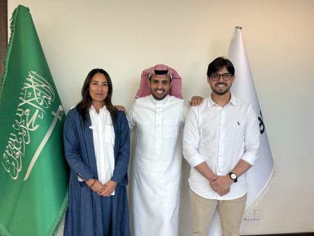 WakeCap and Trackfy signing the deal