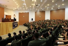 Youth for Human Rights Colombia training police cadets