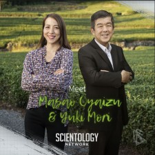 Scientologists Masao Oyaizu and Yuki Mori