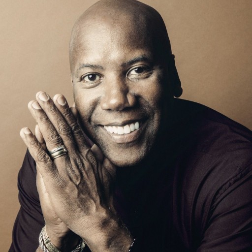 Nathan East Returns to San Diego for Free Hometown Performance
