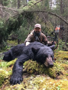 Rick Kreuter's Monster Bear Shot with Veteran Broadheads