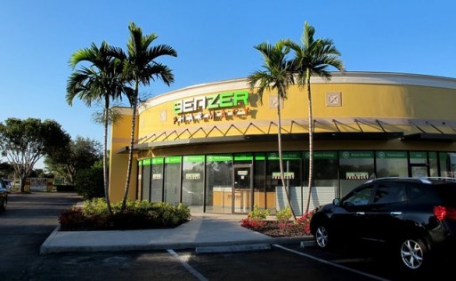 Benzer Pharmacy Breaks Record and Opens Its 20th Store in 2015