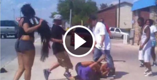 Breaking News: Nicki Minaj Nearly Killed after Crips gang Jumps and Beats her In The Streets of South Florida!