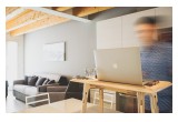 Upstanding desk