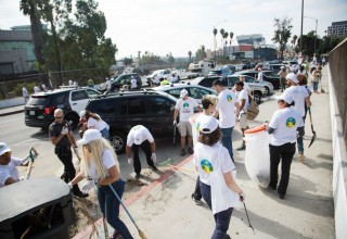 Hollywood Village volunteers