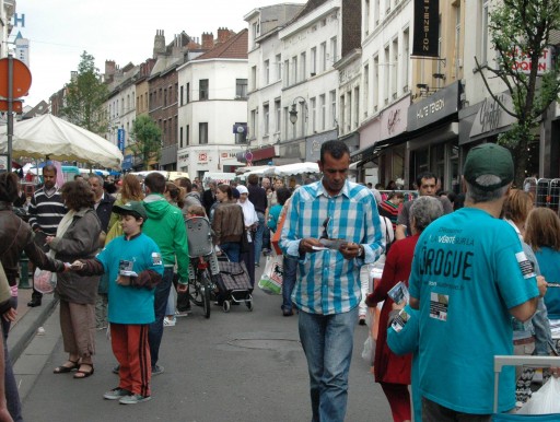 In Brussels, Scientologists Make Drug Prevention a Priority, Bringing the Truth About Drugs to Their City