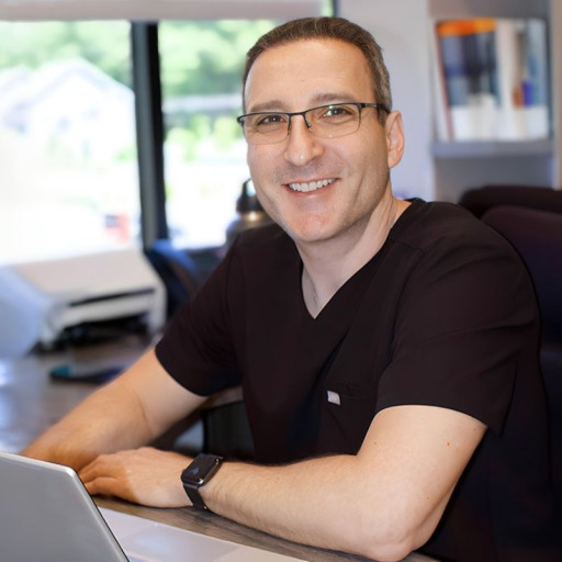 Understanding When to Use Fillers or Neurotoxins According to Dr. Ran Rubinstein