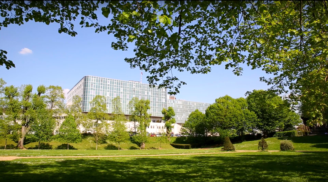 Versailles Hospital Center