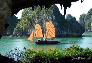 Halong Bay Cruise - Halong Bay Tour in Vietnam