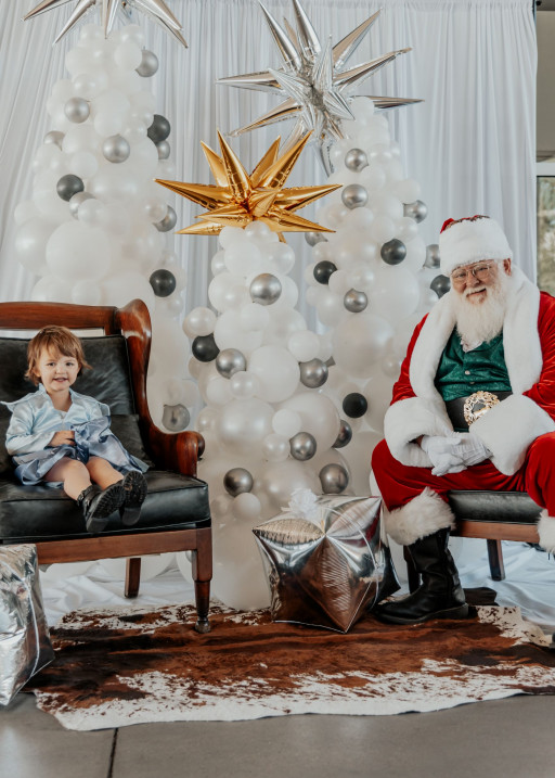 Earnhardt Auto Centers Is Sponsoring a 'Drive-Up Photos With Santa' Event at Earnhardt Lexus