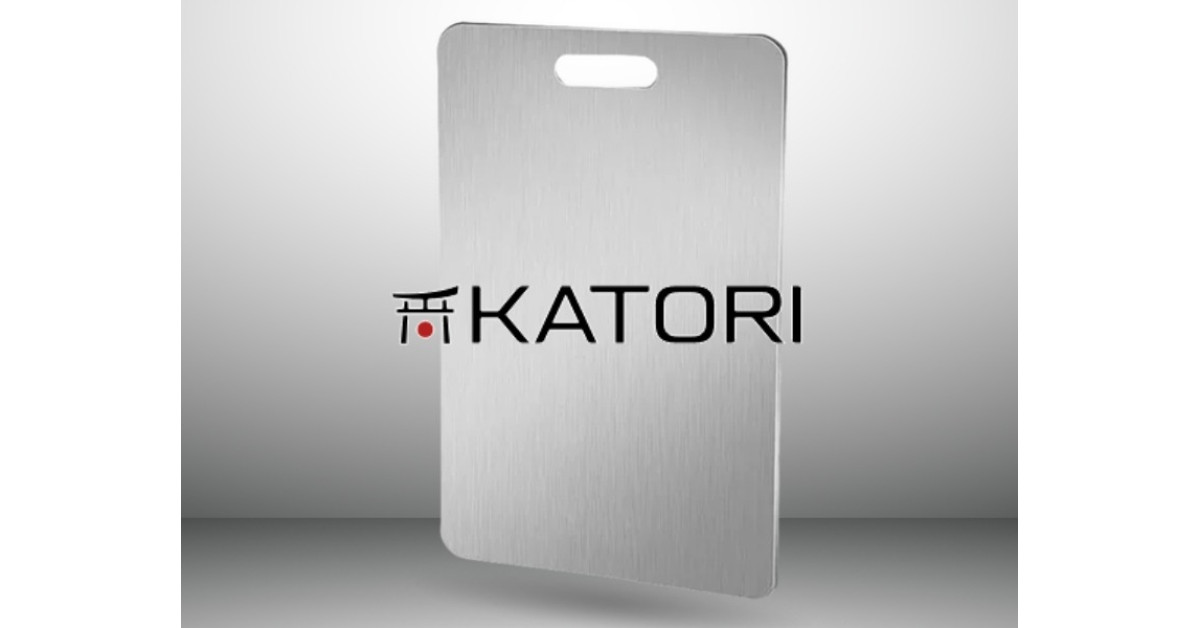 Katori Titanium Cutting Board Review 2025: Safe Prep, Long Service, and Non-Porous Performance for Daily Cooking | Newswire