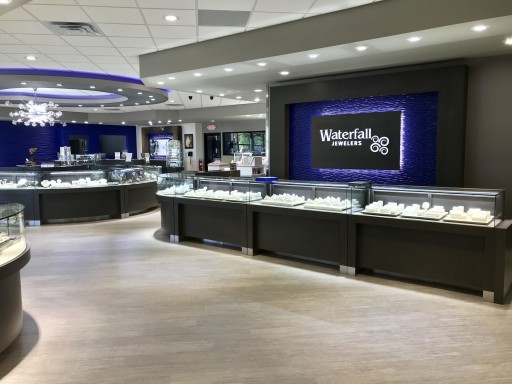Offering Amazing Holiday Selections and Savings, Waterfall Jewelers Raises the Bar for Gift-Giving