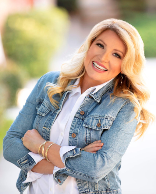 Legendary Radio Personality Delilah to Receive Insight Award from Library of American Broadcasting Foundation at the 2025 NAB Show