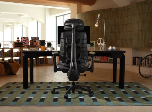 On Sale Now! LiberNovo Maxis Big & Tall Ergonomic Chair Debuts, Unlocking a New Level of "Stability, Width, and Comfort" for Prolonged Sitting