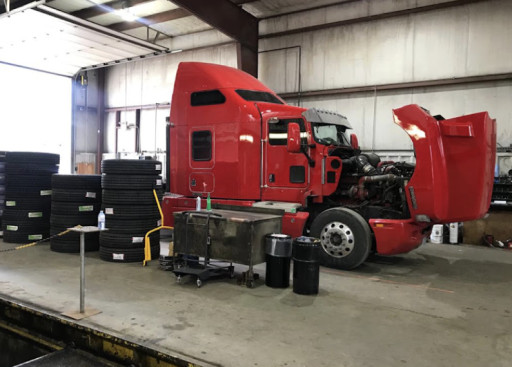 Pro-1 Truck Repair & Tires Wins 2025 Consumer Choice Award for Truck Service and Repair in Halton