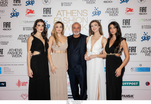 Sam Stathis with Olympic Angels, Miss Greece, Miss Netherlands, Miss Italy