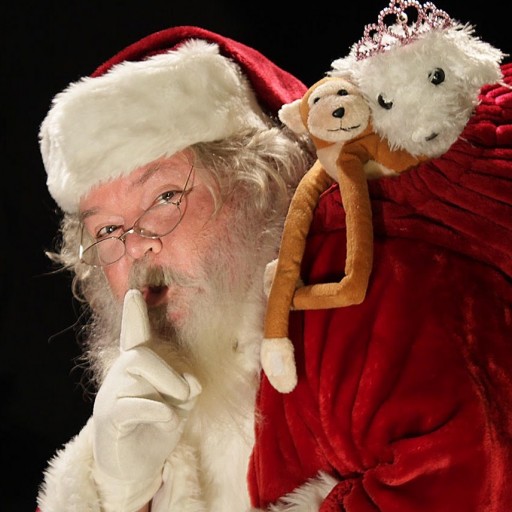 With Rosy Cheeks and a Twinkle in His Eyes Santa Geoff Is Ready for the Holiday Season