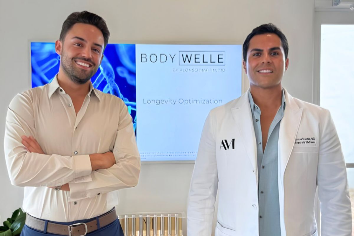CCO Nicolas Correa and Dr. Alonso Martin