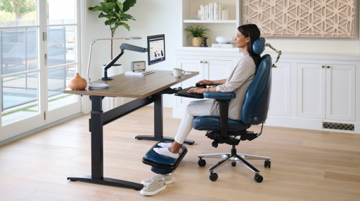 Relax The Back Raleigh Receives 2026 Consumer Choice Award for Office Furniture in Raleigh