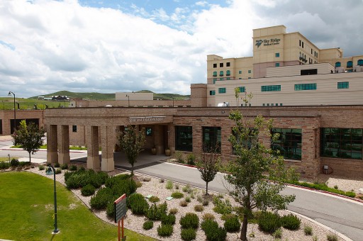 Sky Ridge Medical Center Acquires First Mazor X™ System in Ten-State Region