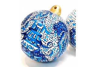 Hand Painted Chinoiserie Christmas Ornament 