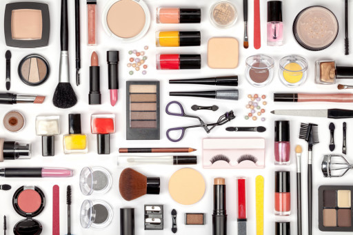 Moscow's Exports of Cosmetics to US Up Almost 20% in 2021