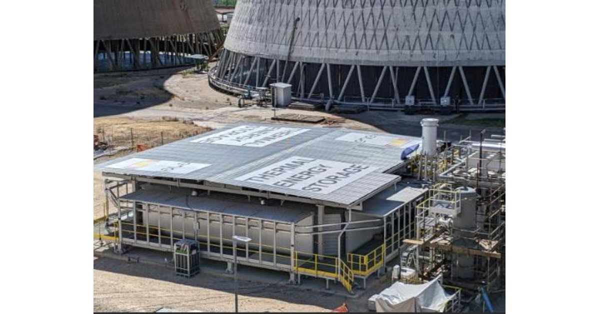 Empowering Nuclear Energy for the AI Era: The Role of Thermal Energy Storage