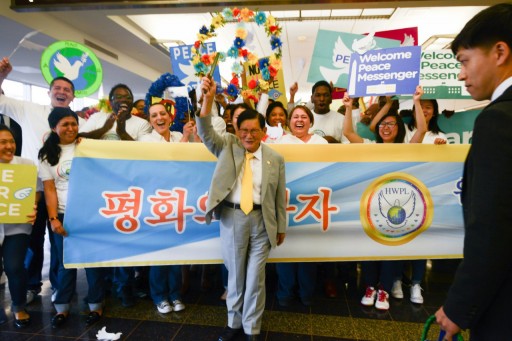 Messenger of Peace From the Korean Peninsula Arrives to Large Crowd in Washington, D.C. Airport