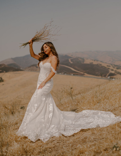 Global Wedding Dress Designer Martina Liana Reveals a Masterpiece in 2021 Collections