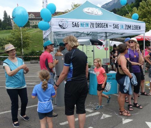 Promoting Drug-Free Living at the Swiss Bike Day