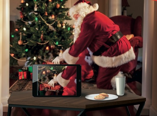 Tinsl Co., the Santa Sleeve, Lets Kids See Santa With Their Own Eyes, Helping Families Keep the Magic of Christmas Alive