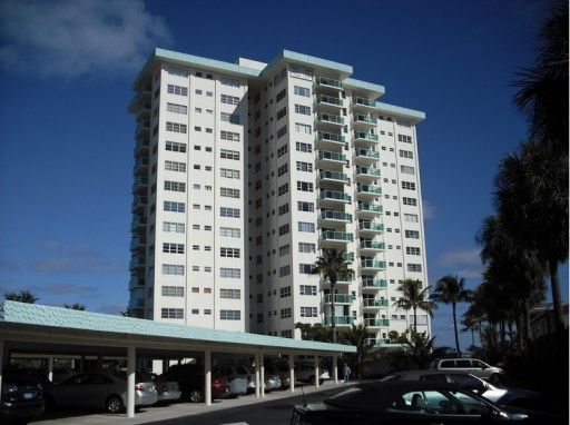 Pompano Beach Condos for Sale: Savvy Buyers Utilize Online Tools and Listing Alert Services to Gain Advantage in the Pompano Beach Real Estate Market.