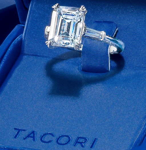From February 28 to 29, Smyth Jewelers Will Be Featuring the Entire Tacori Trunk Line at Each Showroom