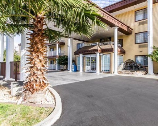 Comfort Inn Red Bluff, CA, Taps SBA 504 Refinance Program to Lower Monthly Mortgage Payments With $3.7M Loan From Capital Access Group