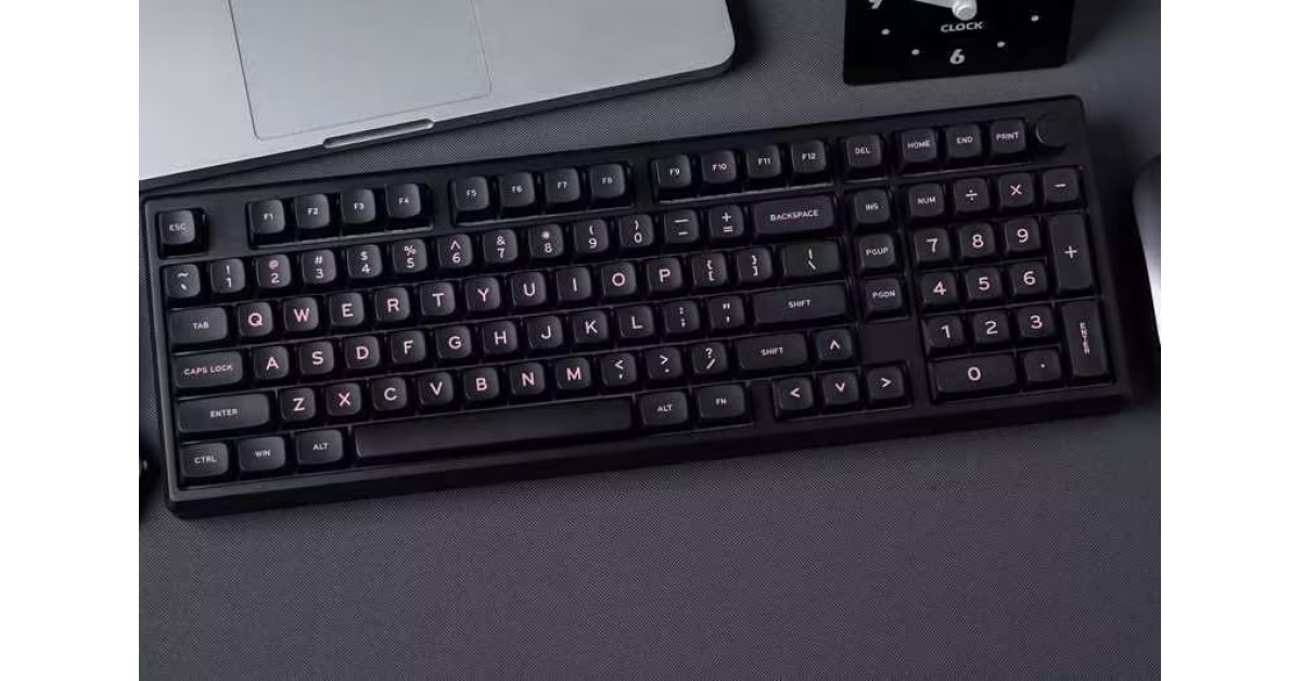 Meet the Epomaker Galaxy 100: The Full-Size Keyboard With