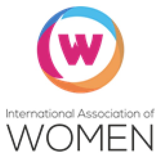 International Association of Women Inducts Elena Ashley Into Its VIP Influencer of the Year Circle