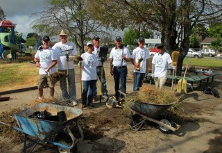 Another team of cleanup volunteers in Sacramento