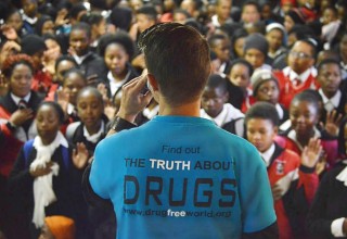 Maurithus Meiring lectures South African high school students on the truth about drugs. 