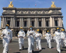 Scientology Volunteer Ministers of France reach out with help in the face of the pandemic.