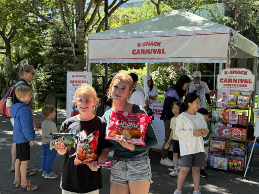 aT Center LA Successfully Hosts K-Snack Carnival Booth at K-FEST World Cup Celebration in Seattle